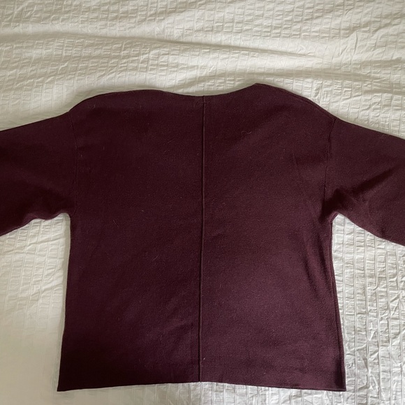 H&M Conscious Maroon sweater - Picture 2 of 3